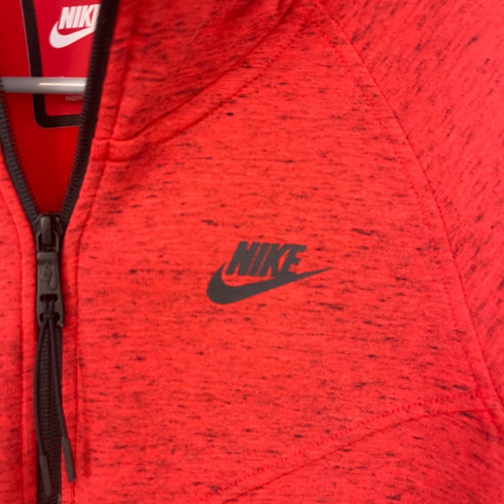 Nike Tech Fleece Hoodie Kids size Medium Red Full Zip Heathered Athletic Jacket - Picture 2 of 7